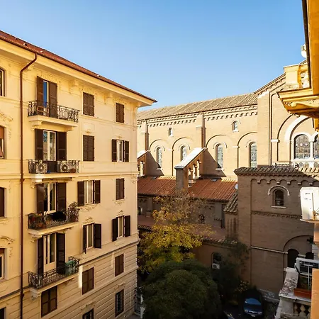 Apartment Sallustiano Rome